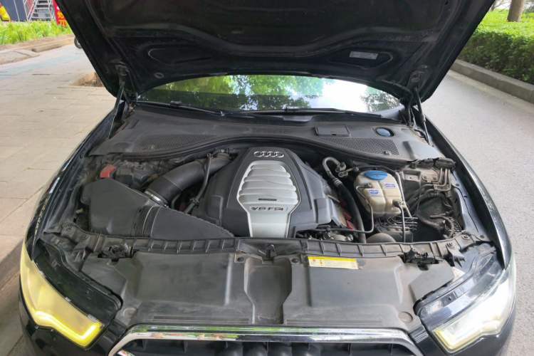 Used Audi A6L 2012 30 FSI Luxury Model Engine Bay