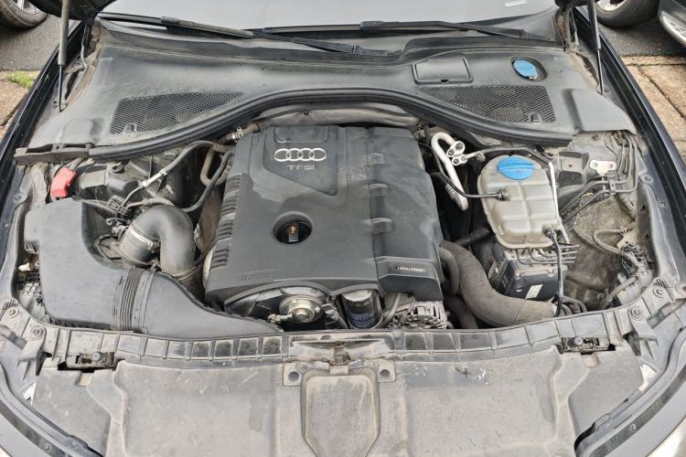 Used Audi A6L 2012 TFSI Standard Model Engine Bay