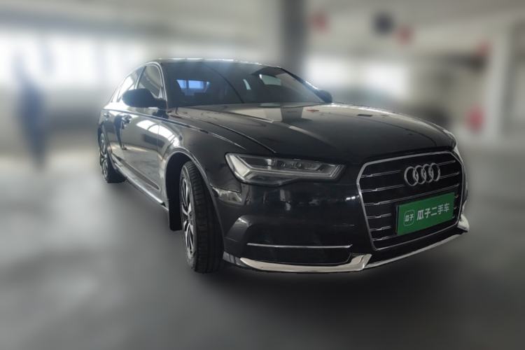Used Audi A6L 2012 30 FSI Luxury Model Front Right 45 Deg
