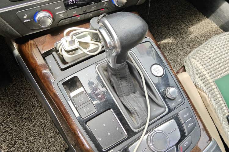 Used Audi A6L 2012 30 FSI Luxury Model Gear Lever