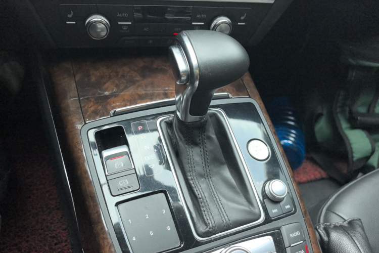Used Audi A6L 2012 30 FSI Luxury Model Gear Lever