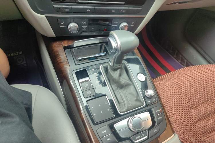Used Audi A6L 2012 30 FSI Luxury Model Gear Lever