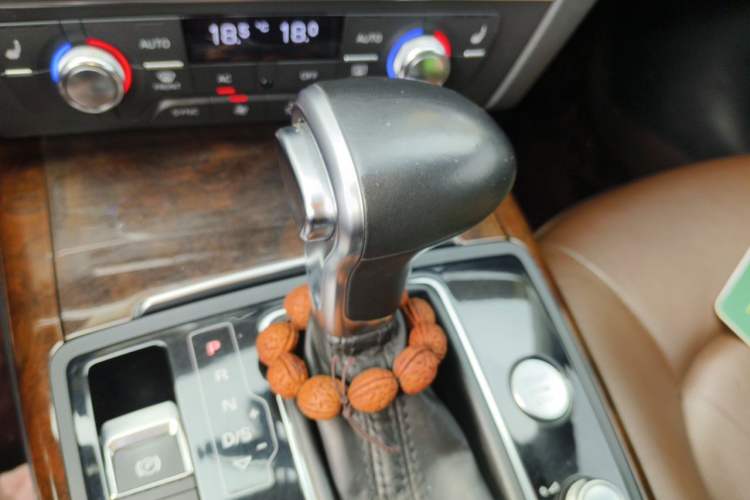 Used Audi A6L 2012 TFSI Comfort Model Gear Lever