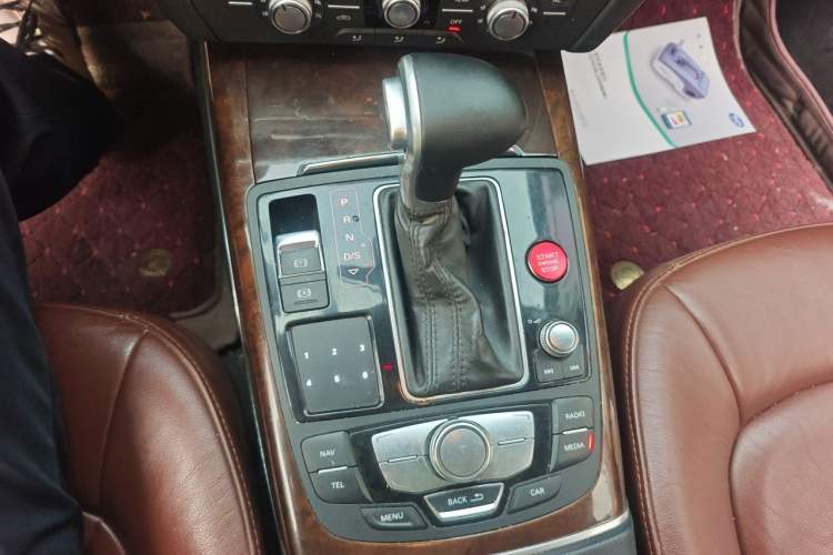 Used Audi A6L 2012 30 FSI Technology Edition Gear Lever