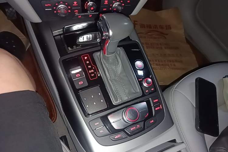 Used Audi A6L 2012 TFSI Standard Model Gear Lever
