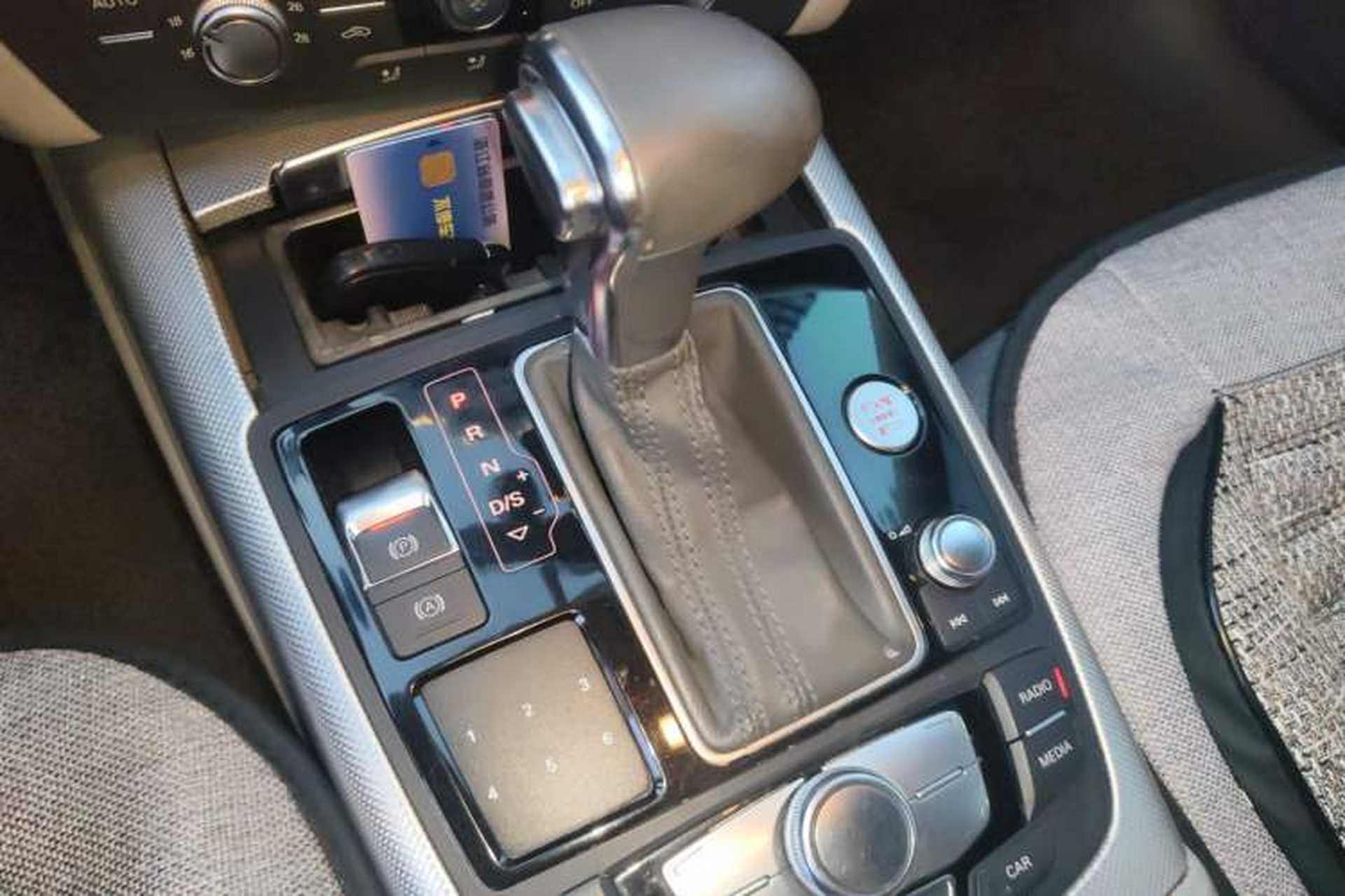 Used Audi A6L 2012 30 FSI Technology Edition Gear Lever