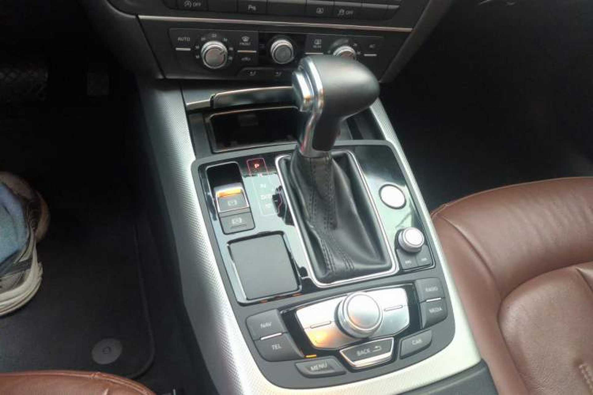 Used Audi A6L 2012 TFSI Standard Model Gear Lever