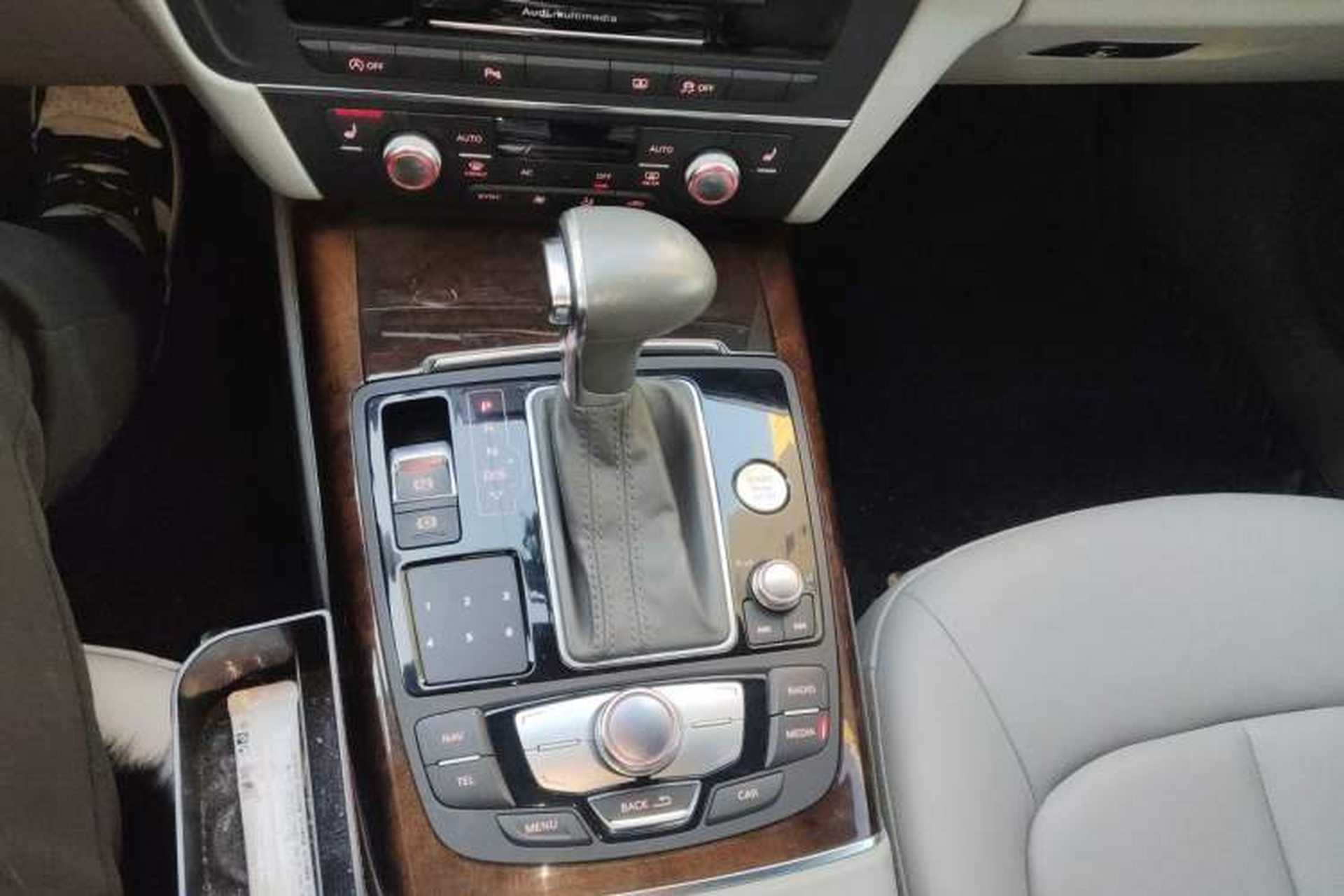 Used Audi A6L 2012 30 FSI Comfort Model Gear Lever