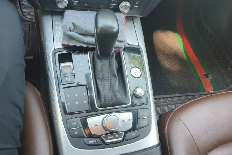 Used Audi A6L 2012 TFSI Comfort Model Gear Lever