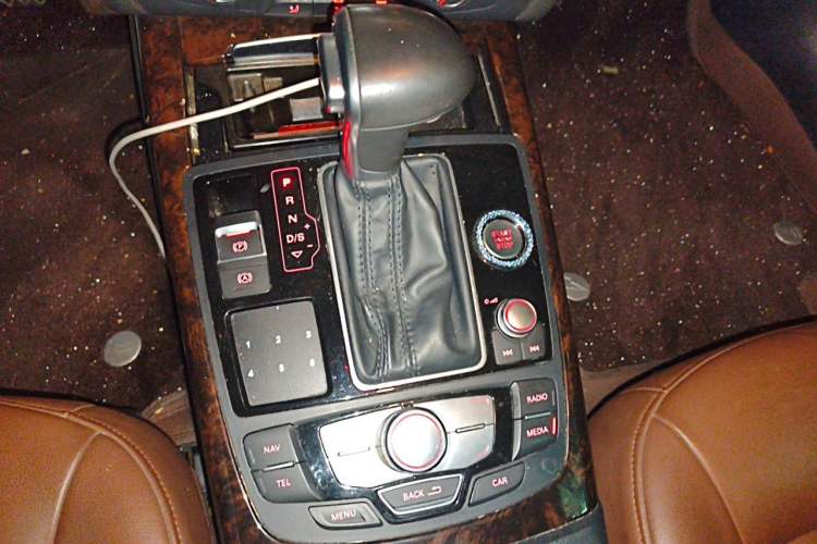 Used Audi A6L 2012 TFSI Standard Model Gear Lever