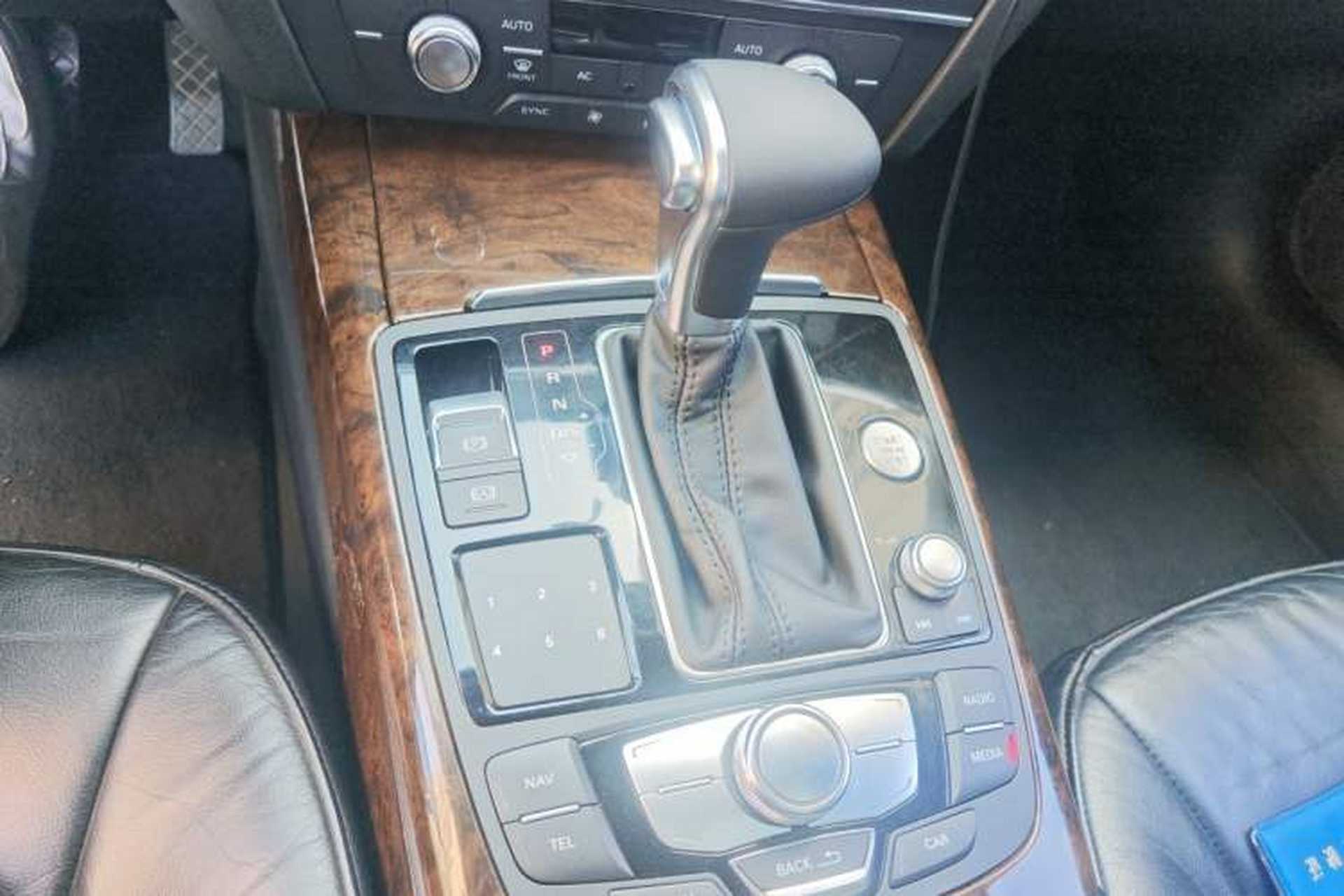 Used Audi A6L 2012 30 FSI Comfort Model Gear Lever