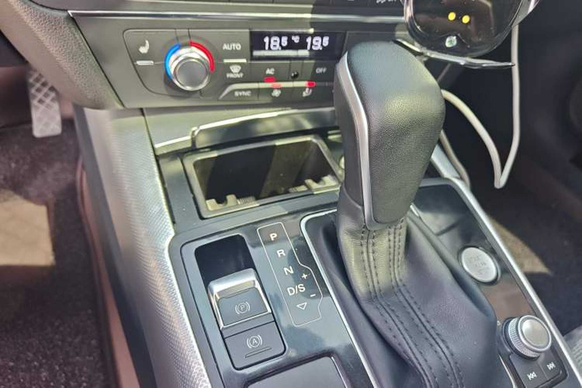 Used Audi A6L 2012 TFSI Comfort Model Gear Lever