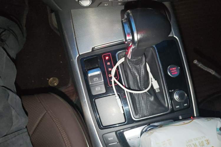 Used Audi A6L 2012 TFSI Standard Model Gear Lever