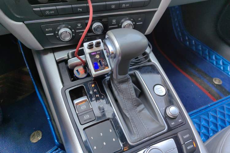 Used Audi A6L 2012 30 FSI Technology Edition Gear Lever