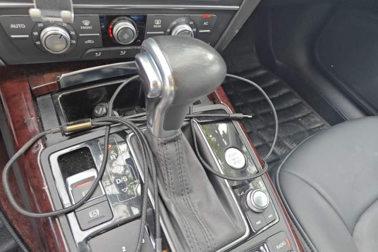 Used Audi A6L 2012 TFSI Standard Model Gear Lever