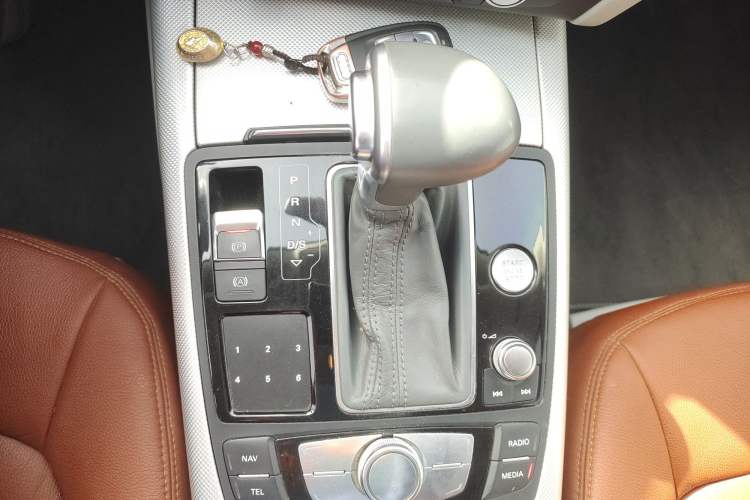 Used Audi A6L 2012 TFSI Standard Model Gear Lever