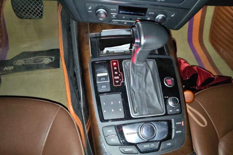 Used Audi A6L 2012 30 FSI Luxury Model Gear Lever