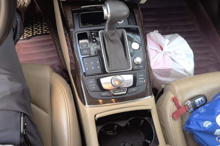 Used Audi A6L 2012 35 FSI Luxury Model Gear Lever