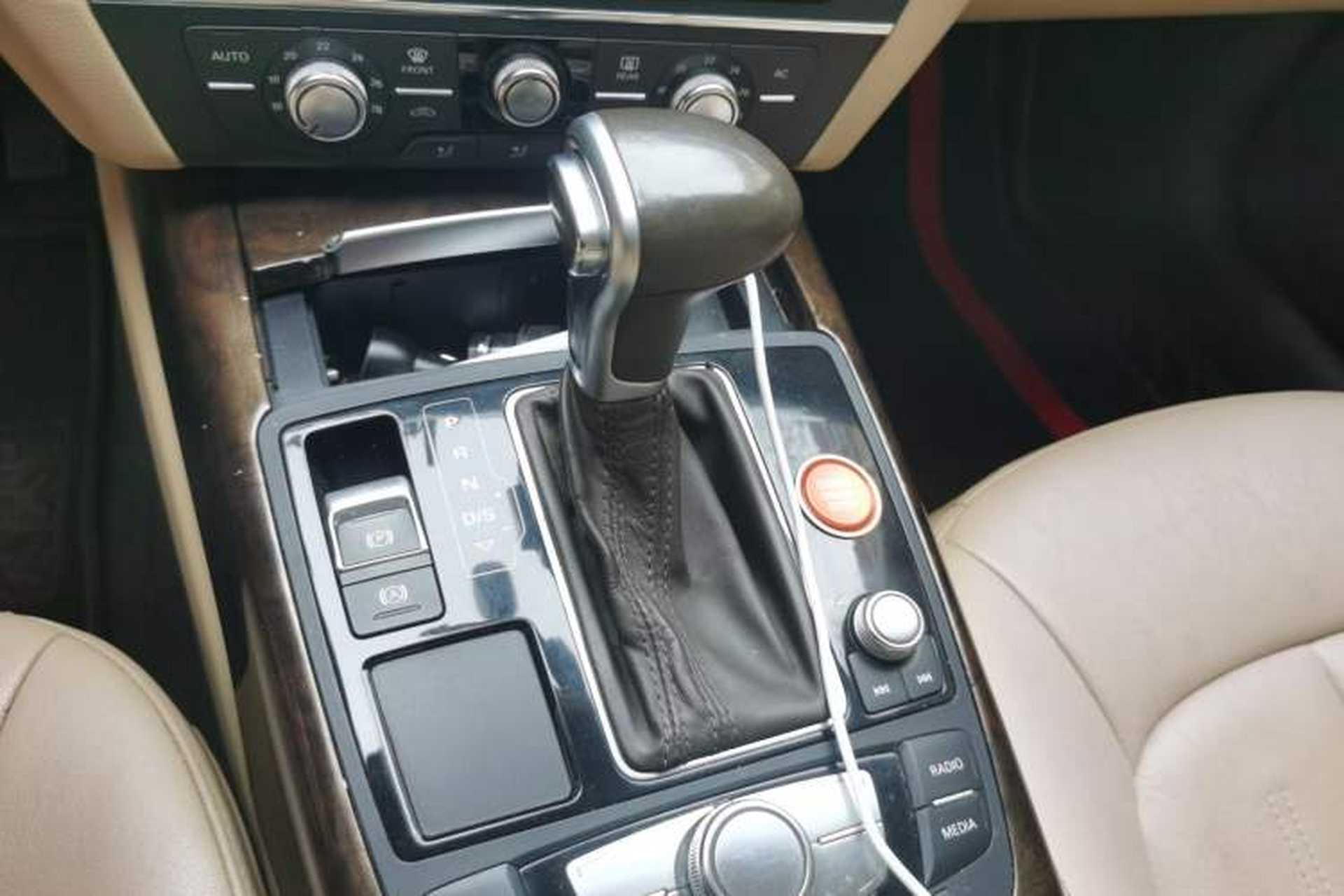 Used Audi A6L 2012 TFSI Standard Model Gear Lever