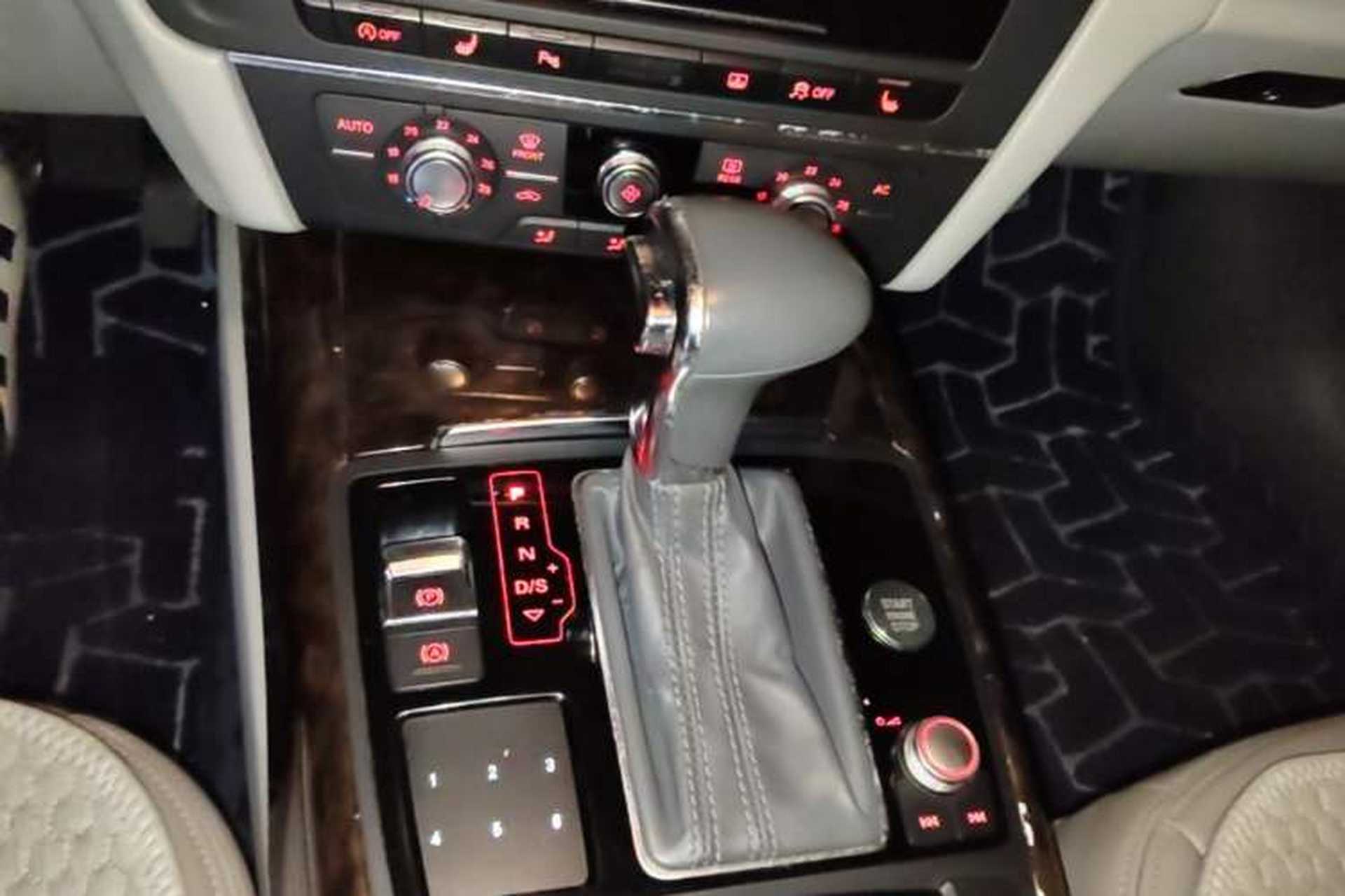 Used Audi A6L 2012 30 FSI Technology Edition Gear Lever