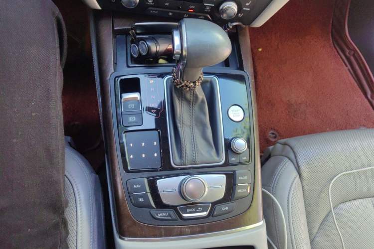 Used Audi A6L 2012 50 TFSI quattro Luxury Model Gear Lever