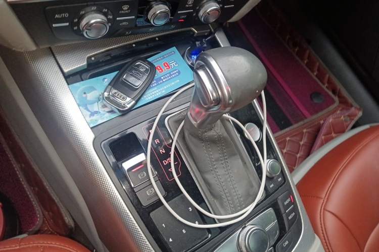 Used Audi A6L 2012 TFSI Standard Model Gear Lever