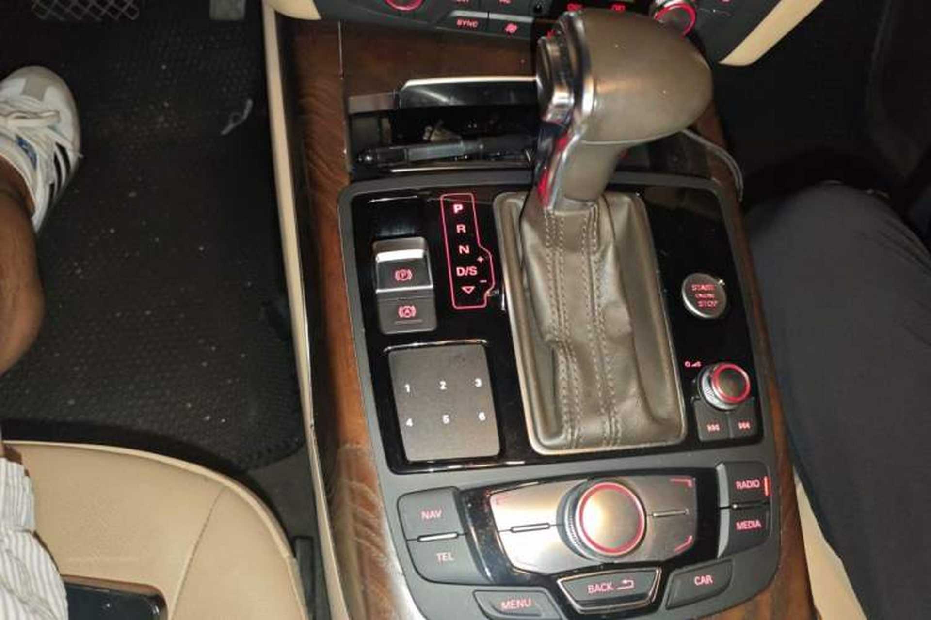 Used Audi A6L 2012 30 FSI Comfort Model Gear Lever