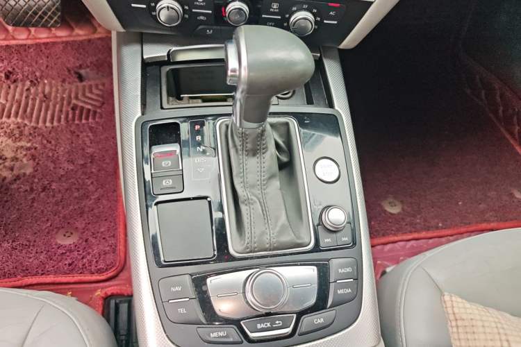 Used Audi A6L 2012 TFSI Standard Model Gear Lever
