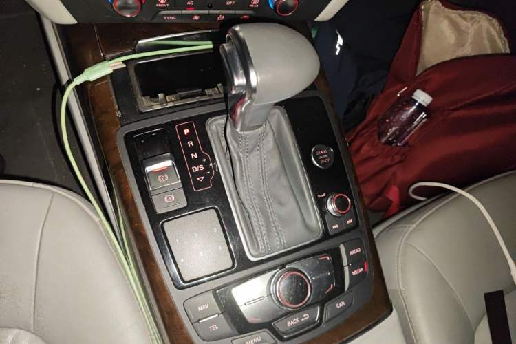 Used Audi A6L 2012 30 FSI Luxury Model Gear Lever