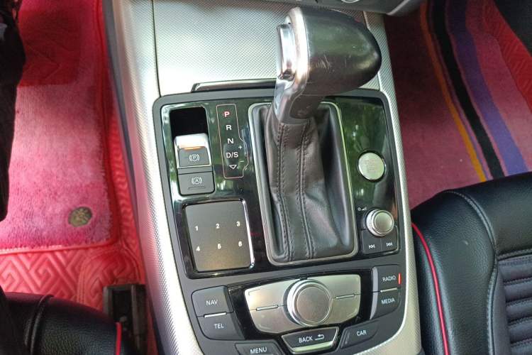 Used Audi A6L 2012 TFSI Standard Model Gear Lever