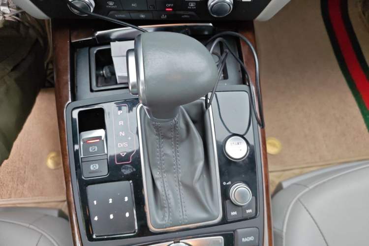 Used Audi A6L 2012 30 FSI Luxury Model Gear Lever