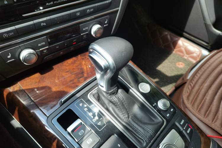 Used Audi A6L 2012 30 FSI Luxury Model Gear Lever
