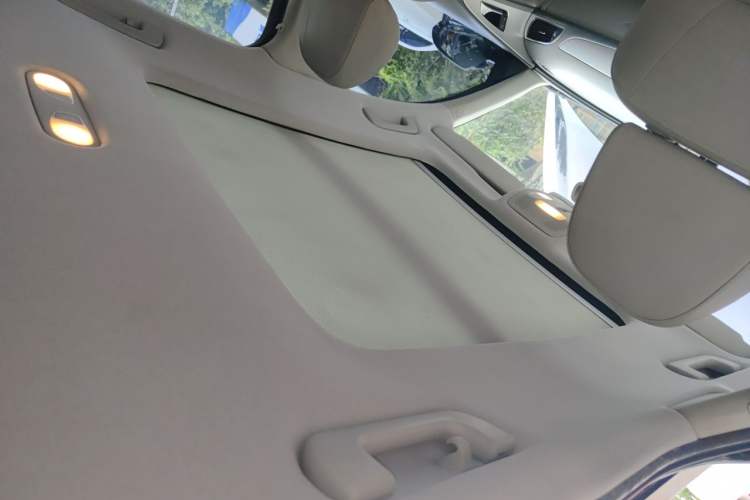 Used Audi A6L 2012 30 FSI Comfort Model Headliner