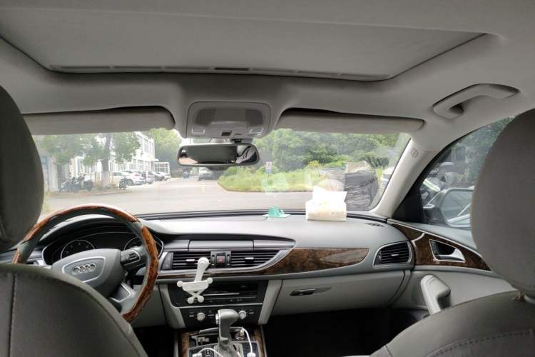 Used Audi A6L 2012 30 FSI Technology Edition Headliner