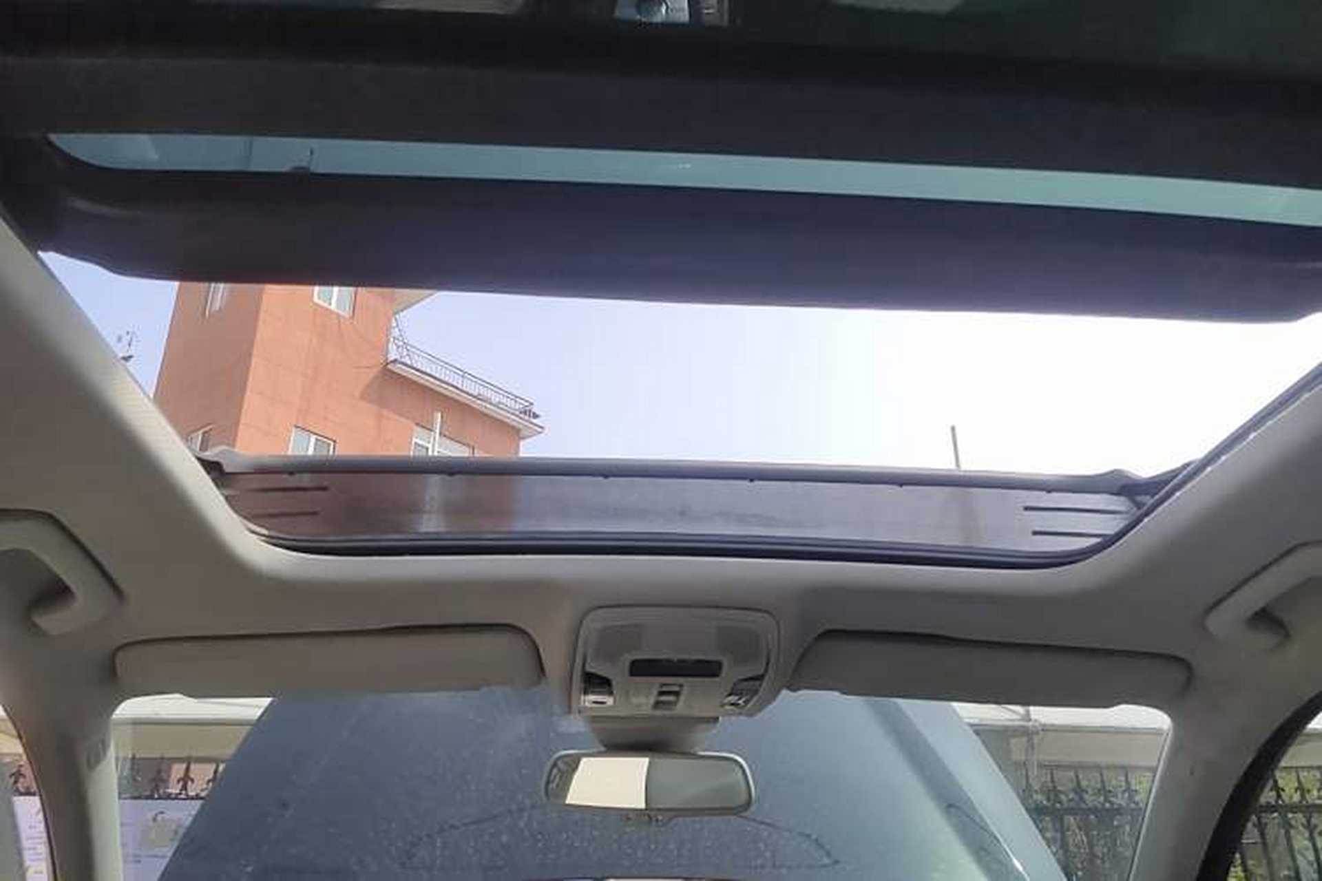 Used Audi A6L 2012 50 TFSI quattro Luxury Model Headliner
