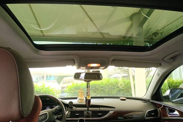 Used Audi A6L 2012 30 FSI Comfort Model Headliner