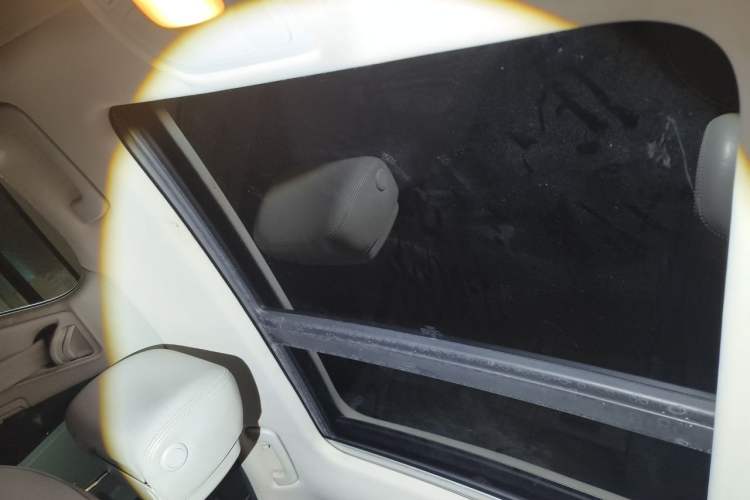 Used Audi A6L 2012 35 FSI Comfort Model Headliner