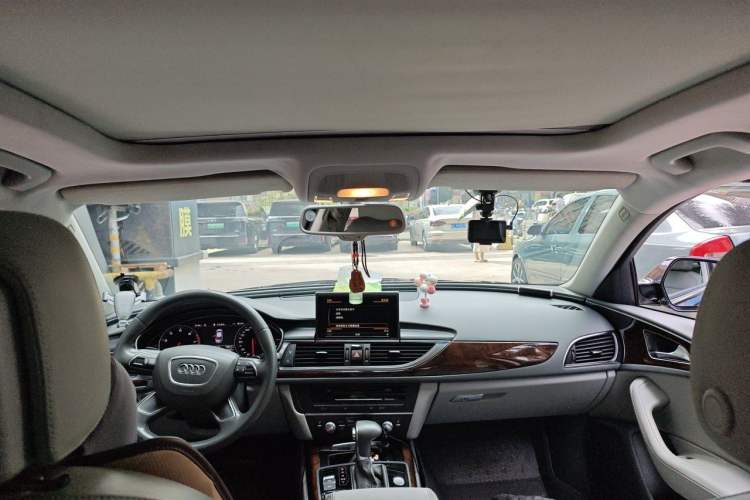 Used Audi A6L 2012 35 FSI Comfort Model Headliner
