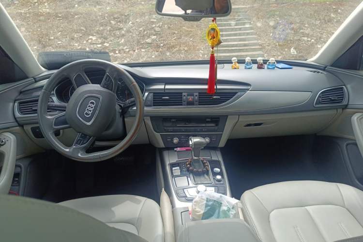 Used Audi A6L 2012 30 FSI Technology Edition Headliner