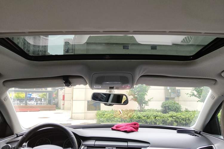 Used Audi A6L 2012 30 FSI Technology Edition Headliner