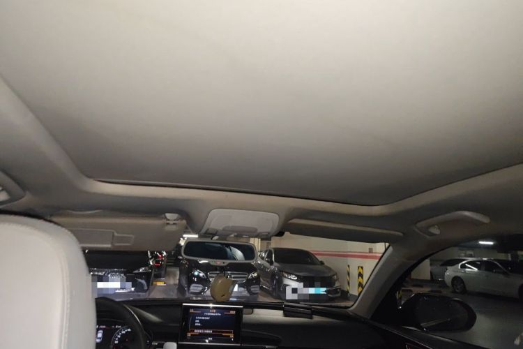 Used Audi A6L 2012 30 FSI Luxury Model Headliner