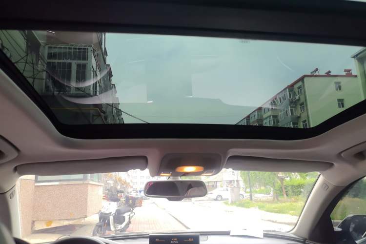Used Audi A6L 2012 30 FSI Comfort Model Headliner