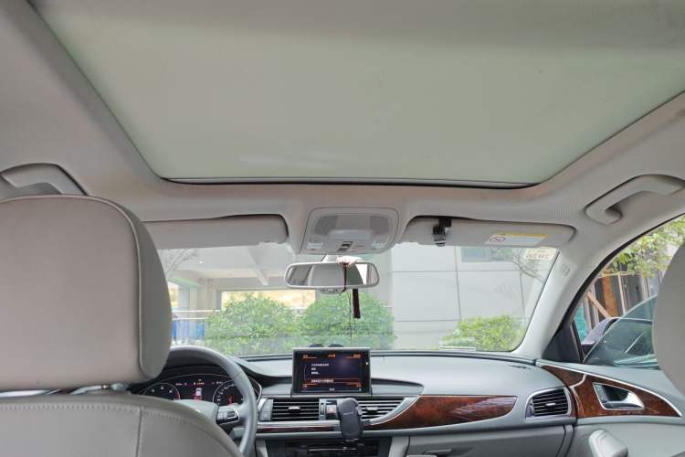 Used Audi A6L 2012 30 FSI Luxury Model Headliner