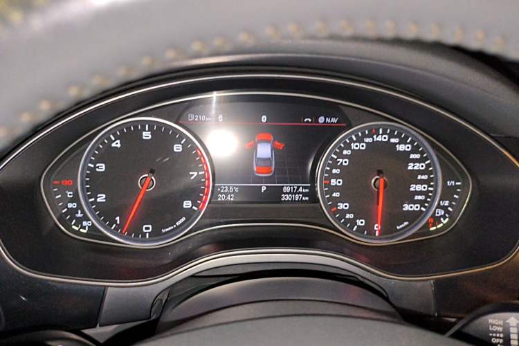 Used Audi A6L 2012 35 FSI Comfort Model Instrument Cluster