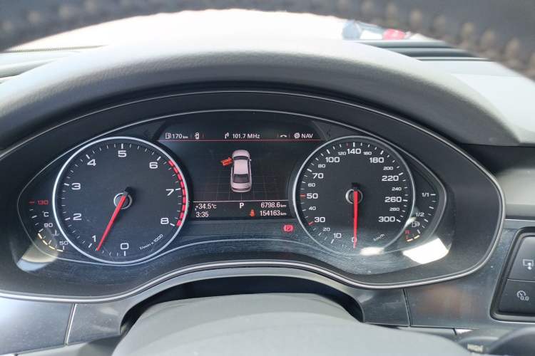Used Audi A6L 2012 TFSI Standard Model Instrument Cluster