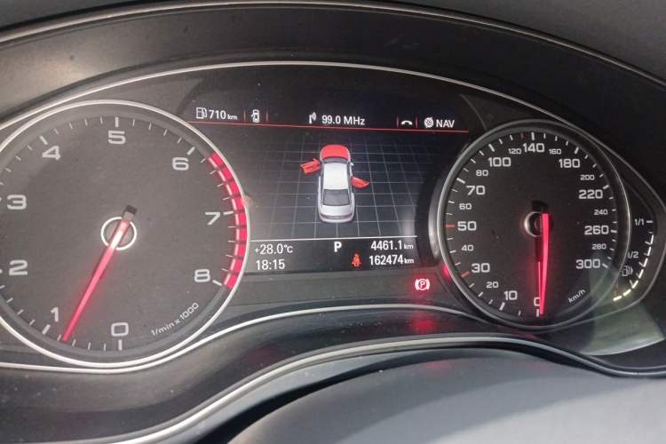 Used Audi A6L 2012 TFSI Standard Model Instrument Cluster