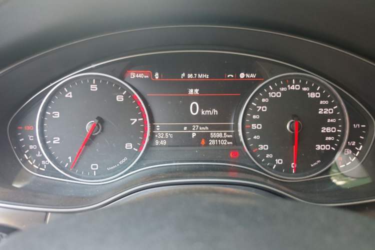 Used Audi A6L 2012 TFSI Standard Model Instrument Cluster