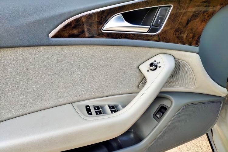 Used Audi A6L 2012 30 FSI Technology Edition Interior 11