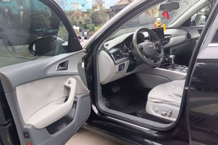 Used Audi A6L 2012 30 FSI Technology Edition Interior 3