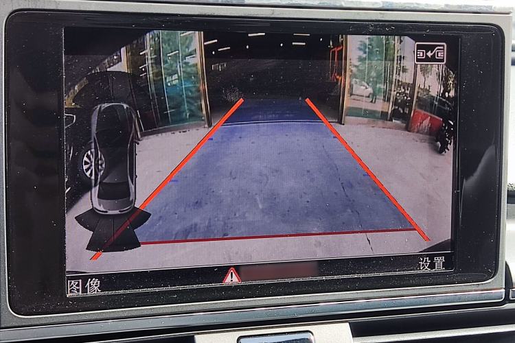 Used Audi A6L 2012 30 FSI Technology Edition Interior 4